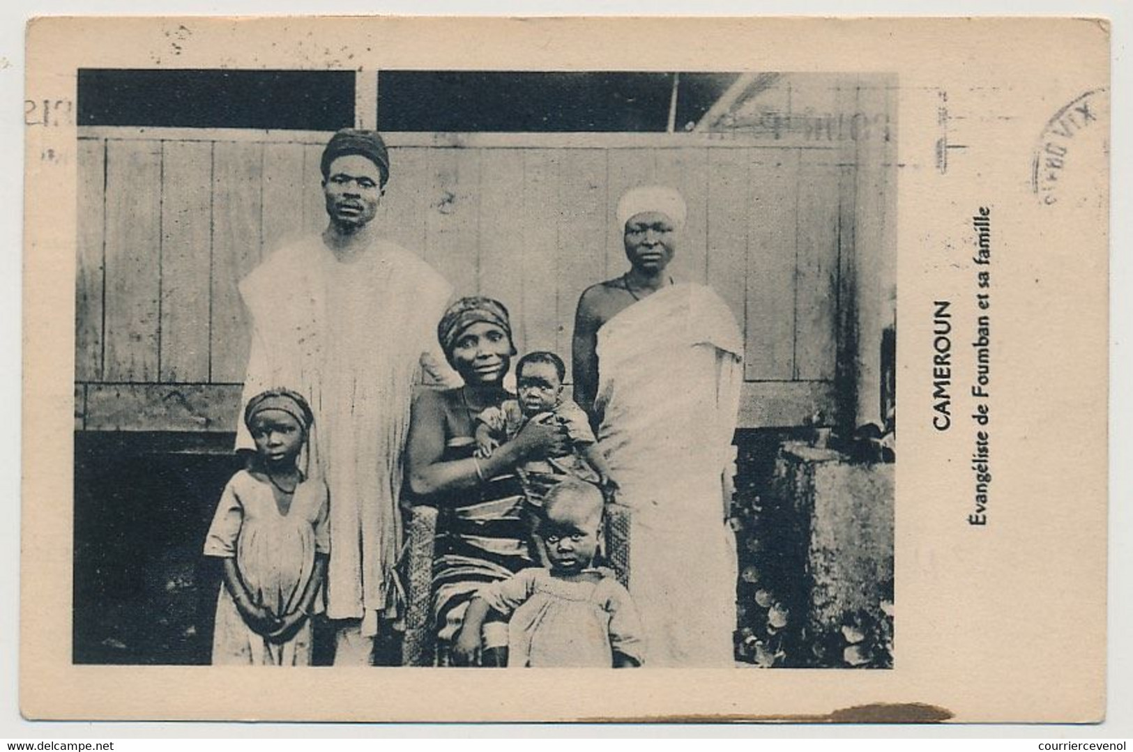 CPA - CAMEROUN - Evangéliste De Foumban Et Sa Famille - Kamerun