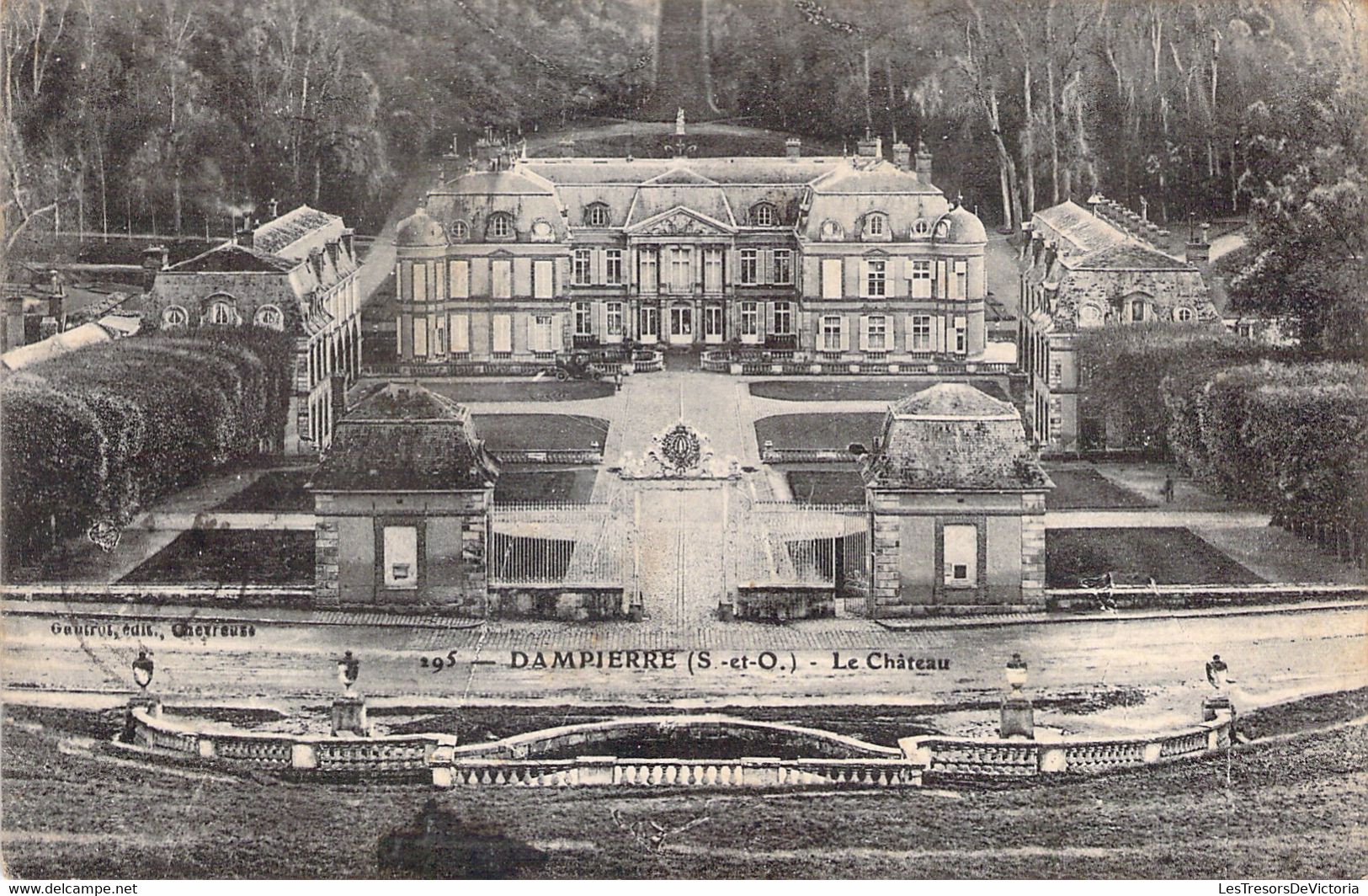 CPA Dampierre - Le Chateau - Carte Avec Franchise Militaire - Dampierre En Yvelines