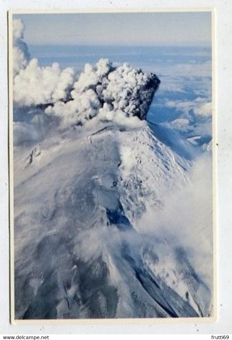 AK 055892 USA - Washington - Mount St. Helens Erupts - Sonstige & Ohne Zuordnung