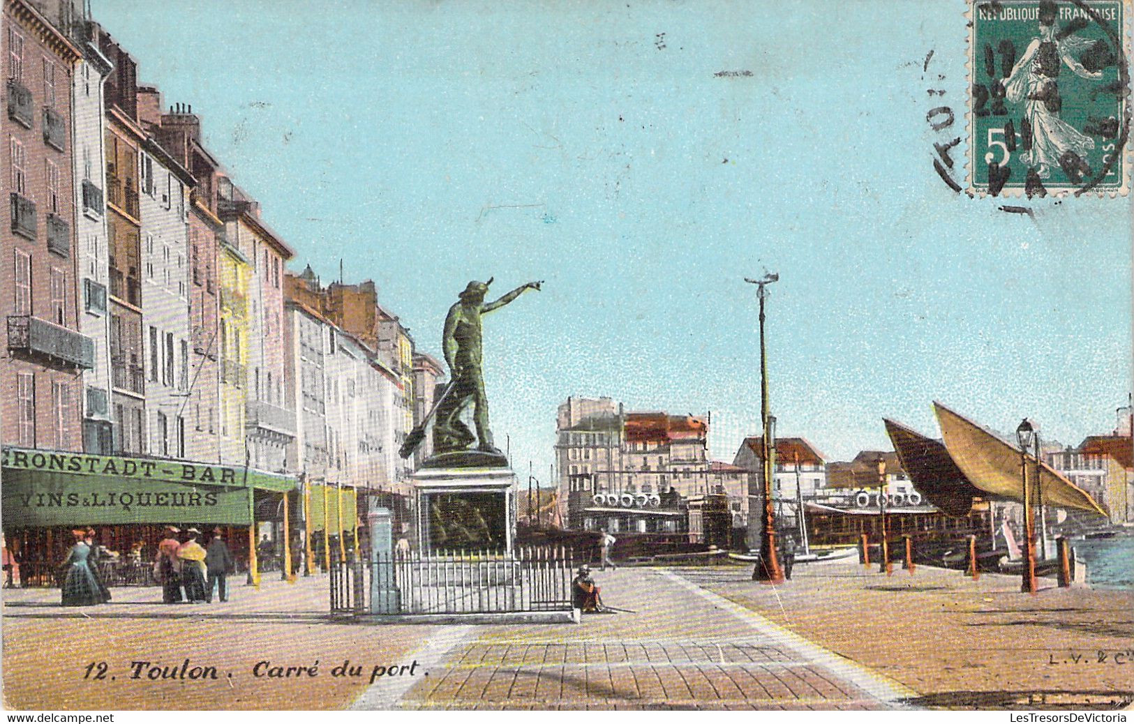 CPA Toulon - Carré Du Port - Oblitéré En 1911 à St Die - Toulon