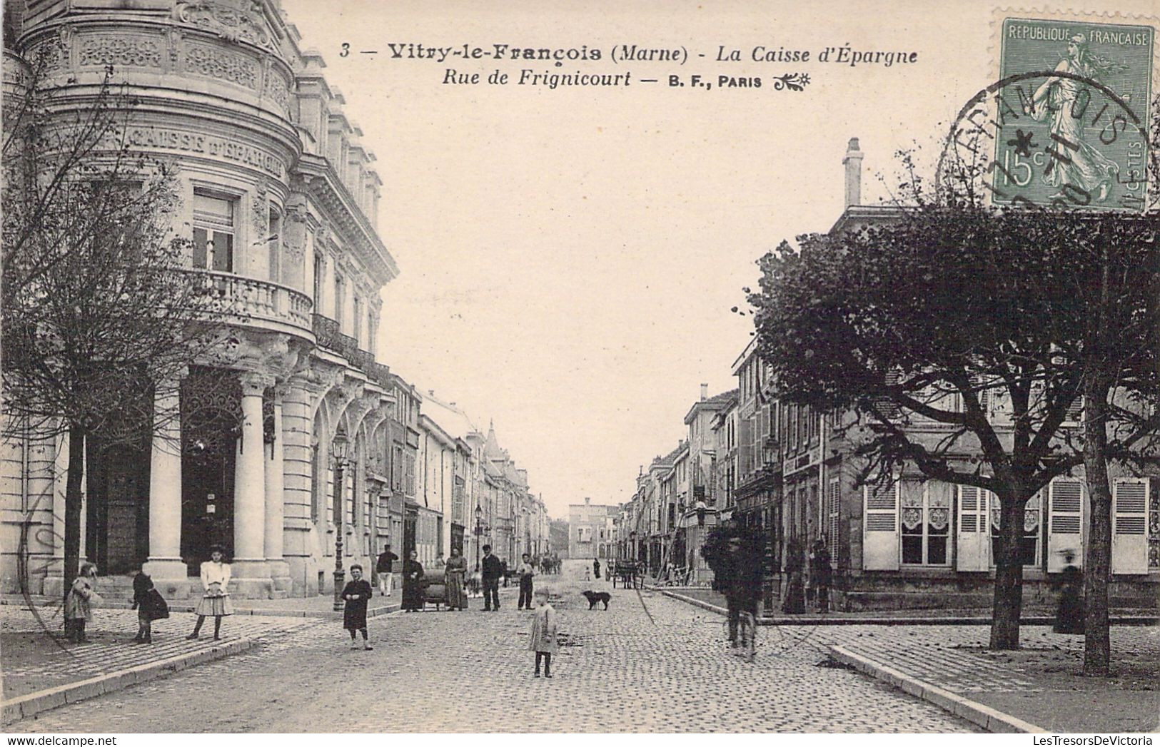 CPA Vitry Le François - La Caisse D'épargne - Rue De Frignicourt - Oblitéré En 1920 - Vitry-le-François