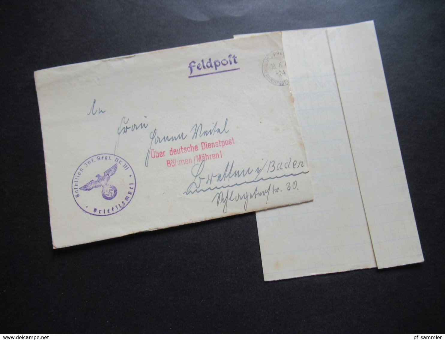 3.Reich Feldpost 2.WK Prag 1940 Roter Stempel L2 Über Deutsche Dienstpost Böhmen / Mähren U. Bataillon Inf. Rgt. Nr. 111 - Cartas & Documentos