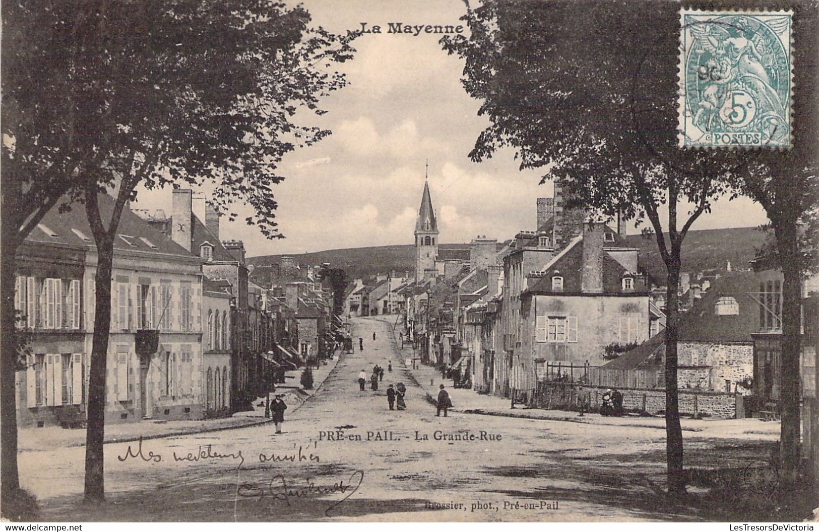 CPA Pre En Pail - La Grande Rue - La Mayenne - Oblitéré A Pré En Pail En 1906 - Pre En Pail