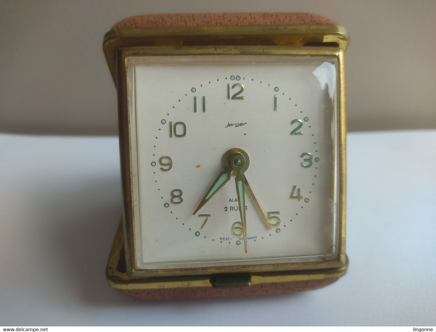 ANCIEN PETIT RÉVEIL DE VOYAGE "JERGER" ALARM 2 RUBIS /MADE IN GERMANY Poids 183 Grammes - Alarm Clocks