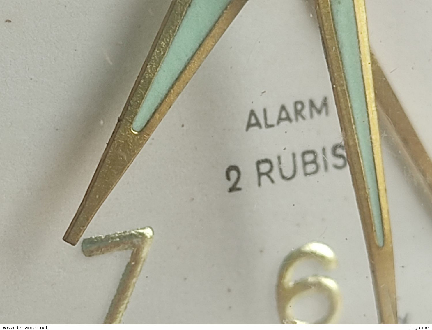 ANCIEN PETIT RÉVEIL DE VOYAGE "JERGER" ALARM 2 RUBIS /MADE IN GERMANY Poids 183 Grammes - Alarm Clocks