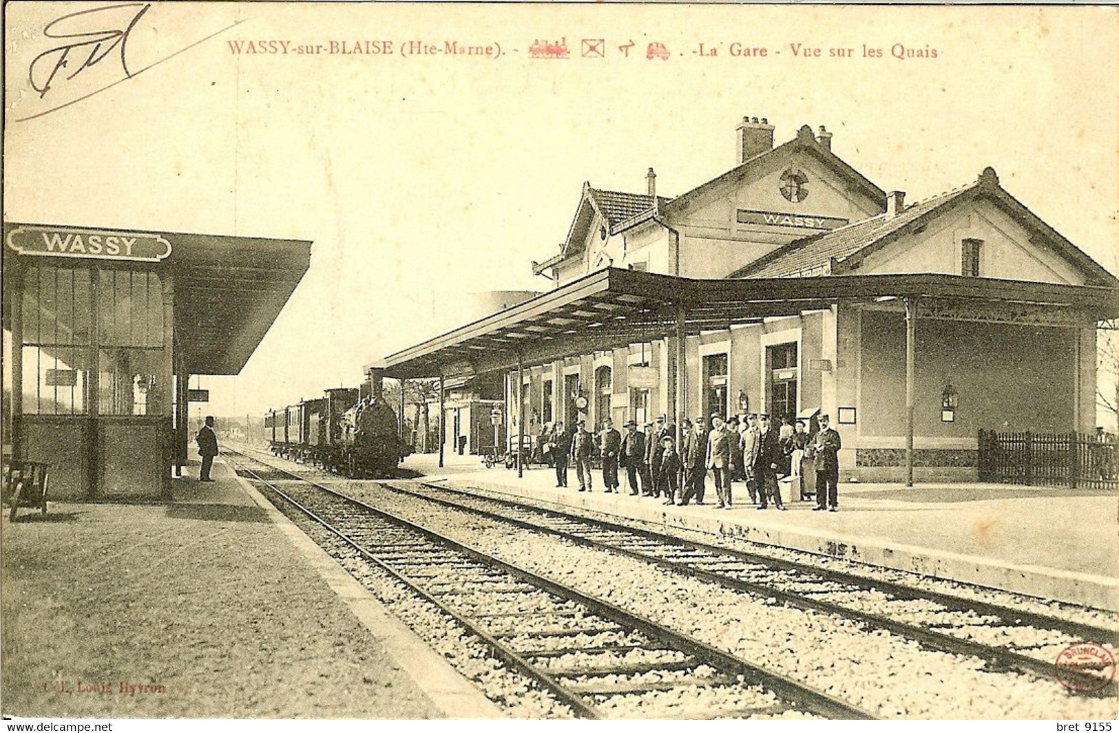 52 WASSY SUR BLAISE LE TRAIN EN GARE VOYAGEURS SUR LES QUAIS POSTEE A LOUVEMONT EN 1916 - Wassy