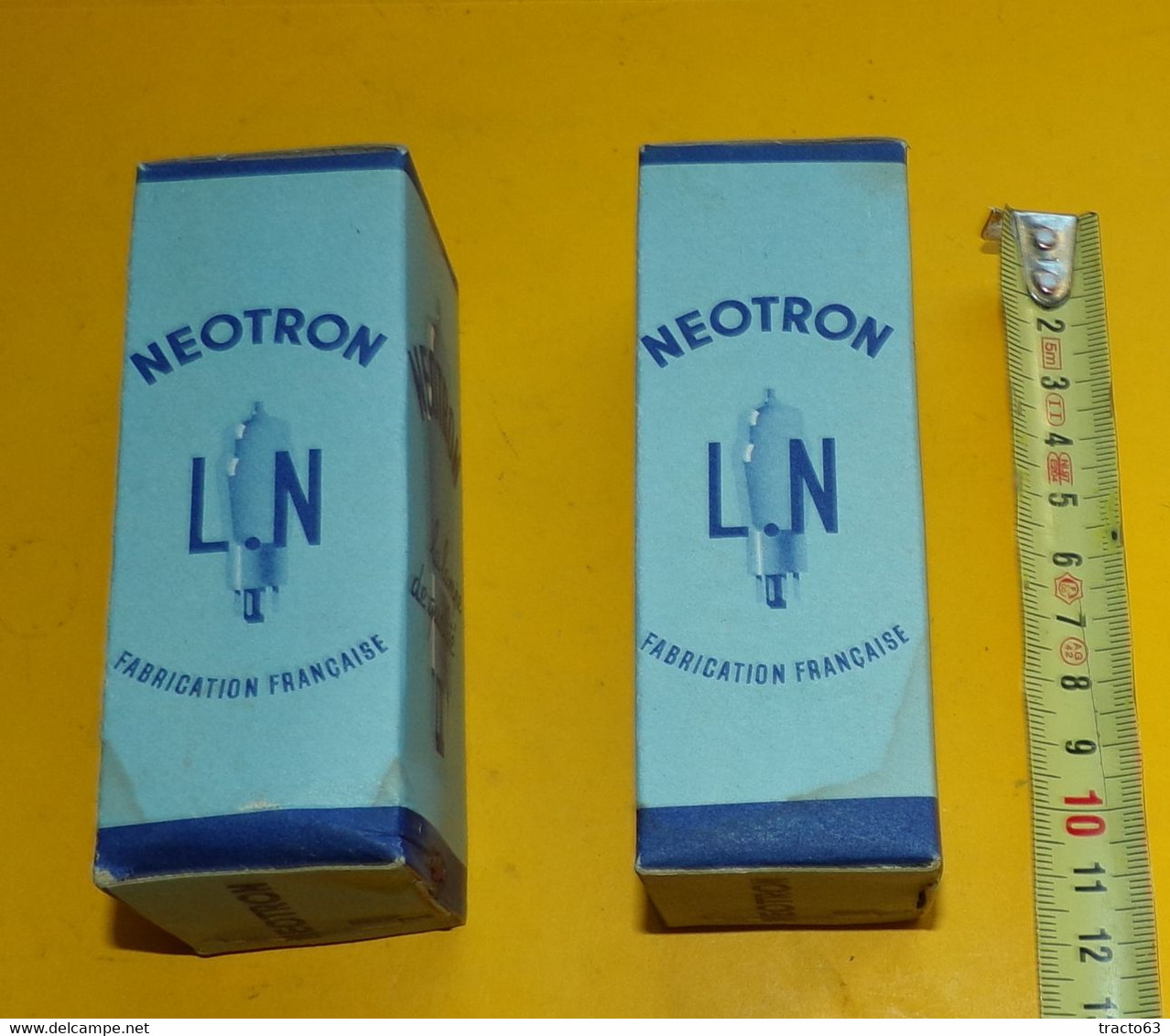 LOT DE LAMPES TUBES RADIO MILITAIRE , NEOTRON REFERENCE 25L6GT  ,NOS AND NIB TUBES , RADIOAMATEUR ,  NEUF , VOIR PHOTOS - Radio