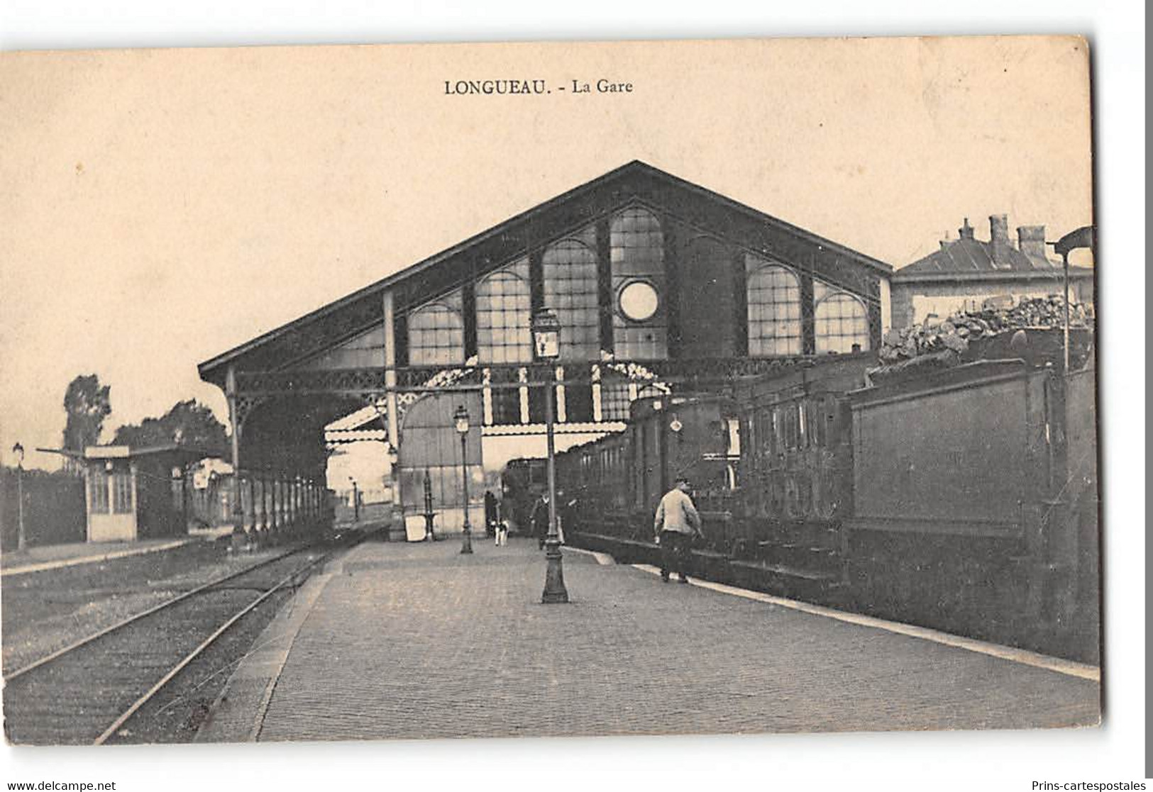 CPA 80 Longueau La Gare Et Le Train - Longueau