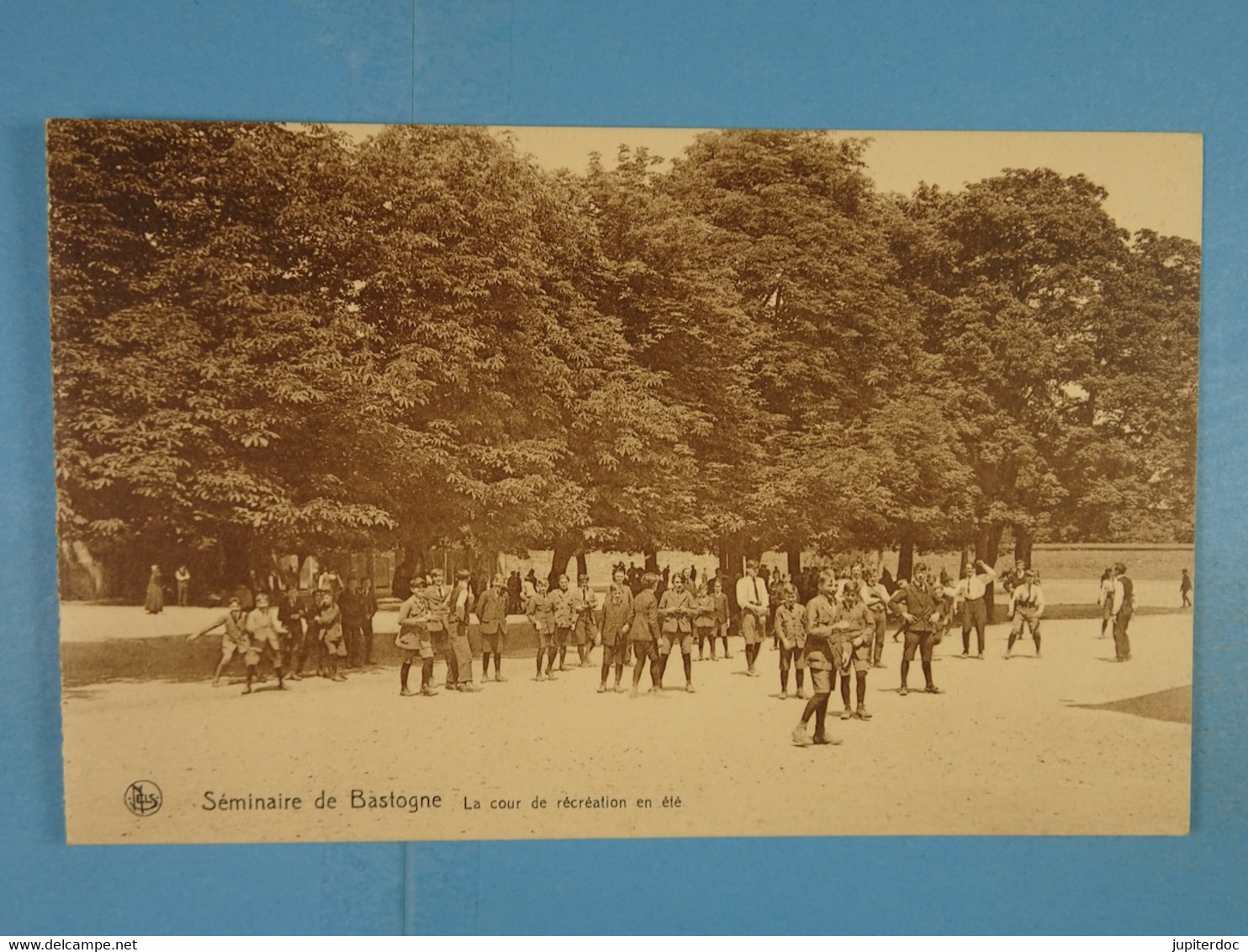 Séminaire De Bastogne La Cour De Récréation En été - Bastogne