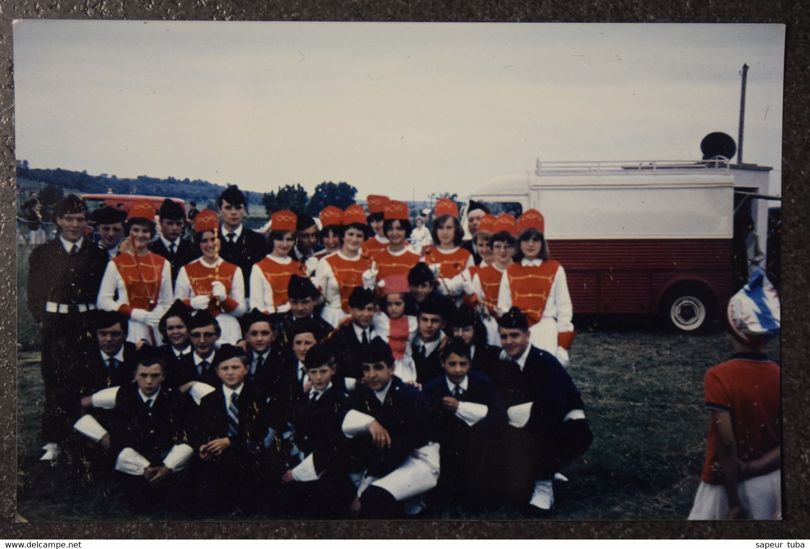 Lot De 5 Photos Majorettes Et Fanfare De Hayange - Altri & Non Classificati