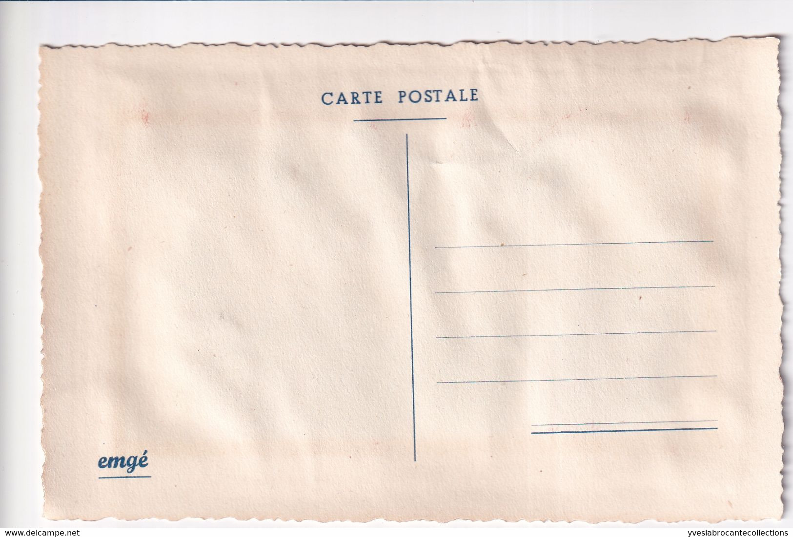 Carte Brodée Formant Une Petite Sacoche Ou Enveloppe Pouvant Contenir Un Message - Vierge Non écrite - Embroidered