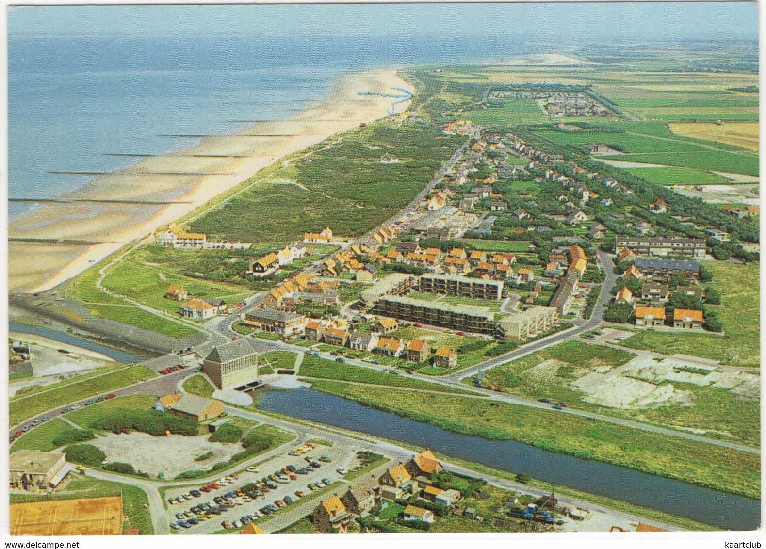 Cadzand Luchtfoto  - (Zeeland, Nederland / Holland) - TENNIS VELD - Cadzand