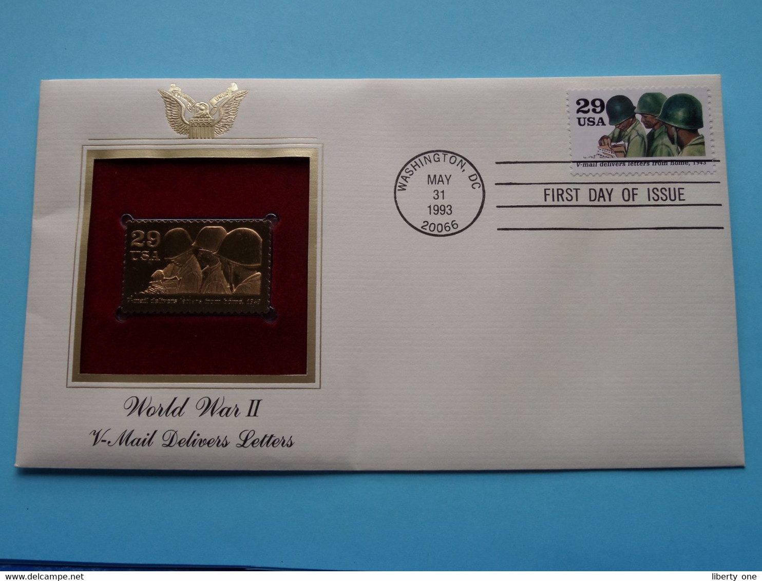 WORLD WAR II - V-MAIL DELIVERS LETTERS ( 22kt Gold Stamp Replica ) First Day Of Issue 1993 > USA ! - 1991-2000