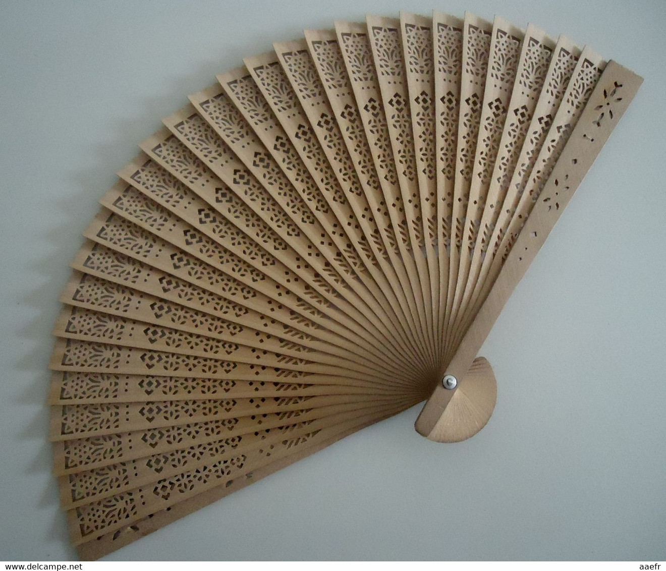 Eventail Espagnol En Bois - Fans