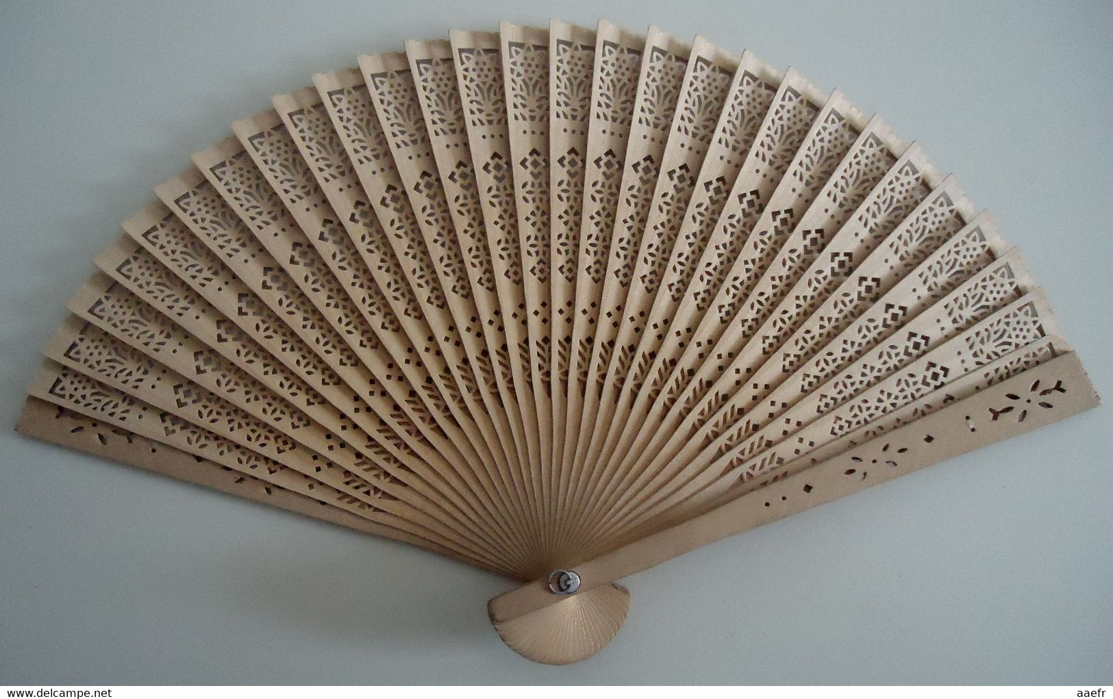 Eventail Espagnol En Bois - Fans