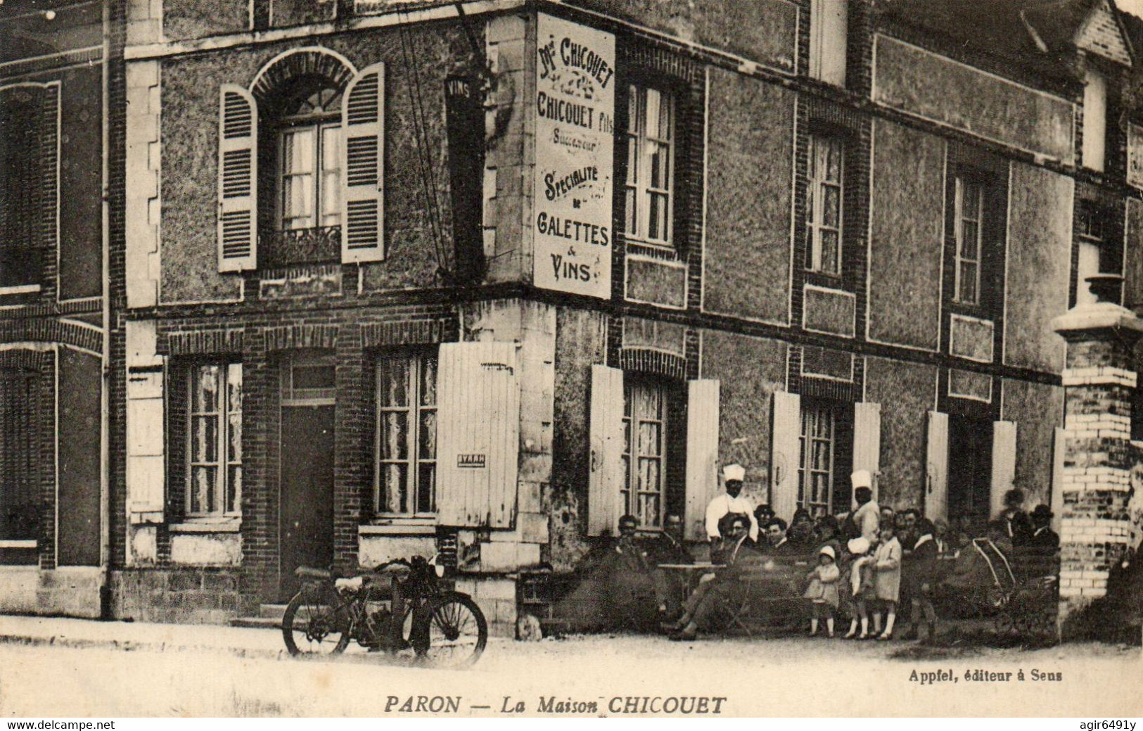 - PARON (89) - La Maison Chicouet, Galettes Et Vins  (animée, Motocyclette)  -27165- - Paron