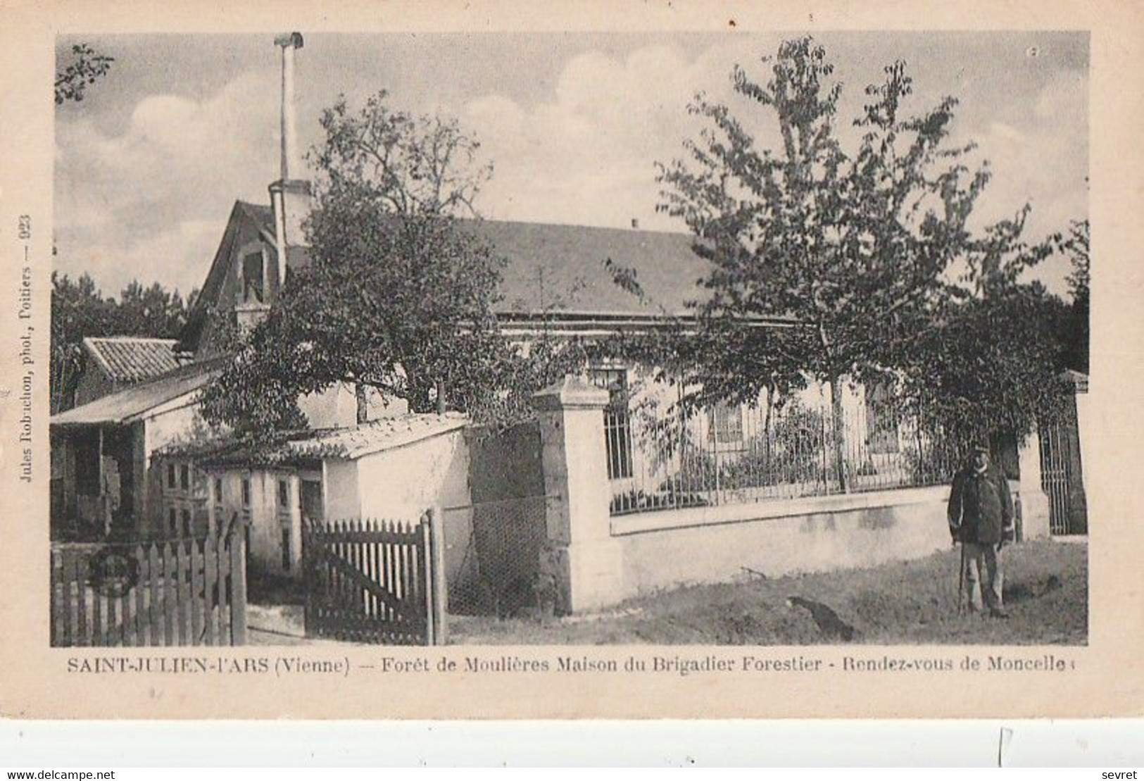 SAINT-JULIEN-L'ARS. - Forêt De Moulières Maison Du Brigadier Forestier - Saint Julien L'Ars