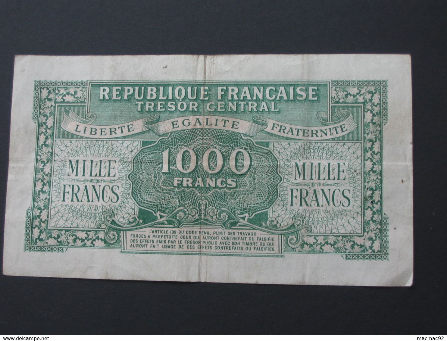 Trésor Central 1000 Francs  Marianne 1945 Chiffres Gras   **** EN ACHAT IMMEDIAT **** - 1955-1963 Staatskasse (Trésor Public)