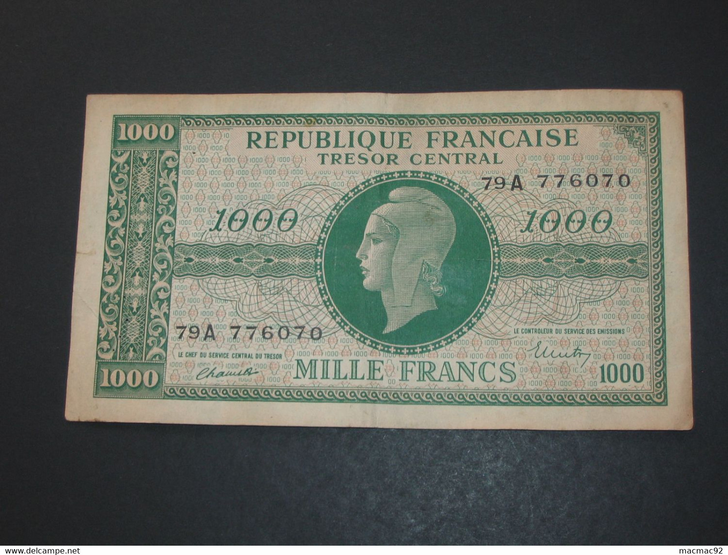 Trésor Central 1000 Francs  Marianne 1945 Chiffres Gras   **** EN ACHAT IMMEDIAT **** - 1955-1963 Treasury