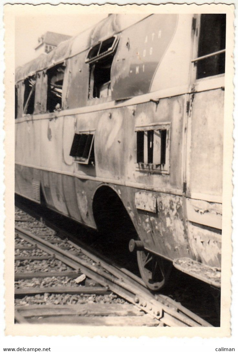 TRENO TRAIN ATR 106 - FOTO ORIGINALE INCENDIO 1961? - Treni