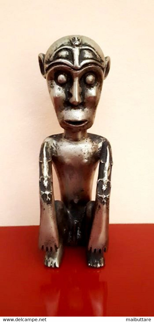 Scultura Nota Anche Come BULUL - ( Ancestor Figure ) Guardiano Del Riso altezza 13,5 Cm - Arte Oriental