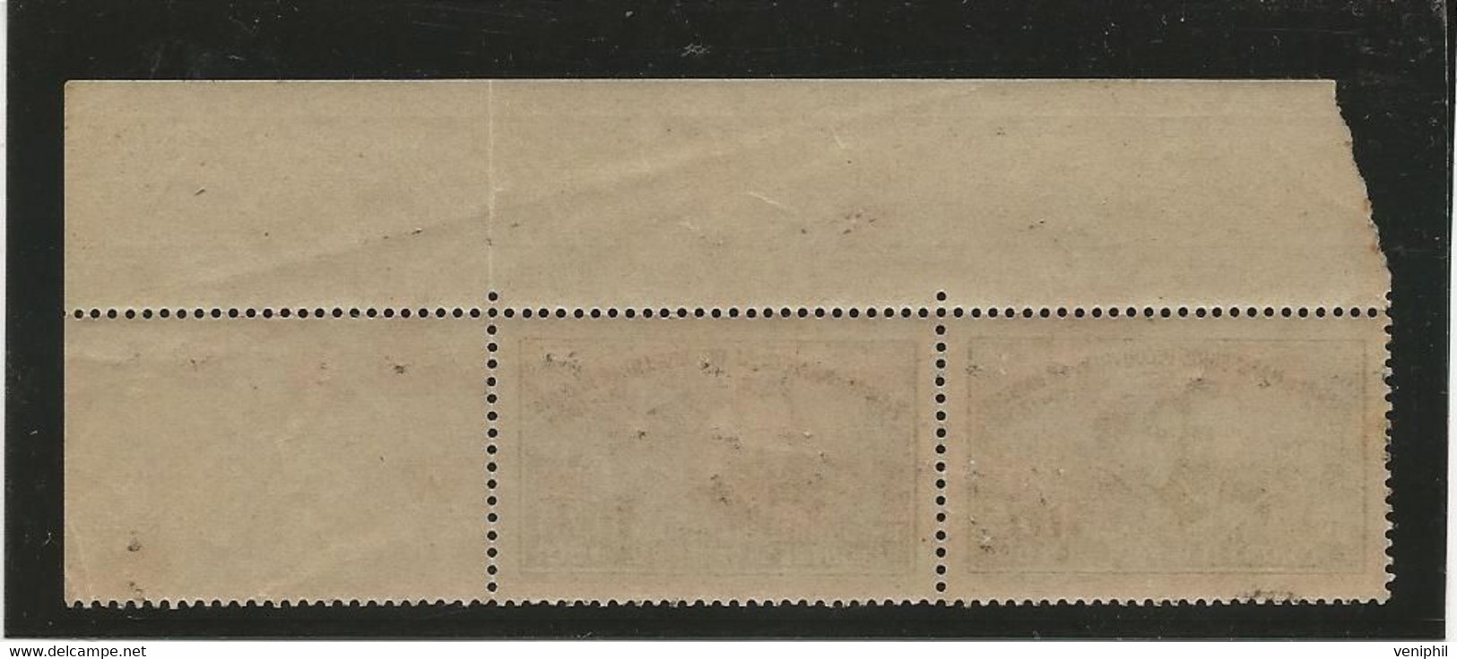 N° 402 PAIRE BORD DE FEUILLE NEUF SANS CHARNIERE (1 Timbre Avec Infime Adherence Classeur°) ANEE 1938 -COTE : 54 € - Nuovi