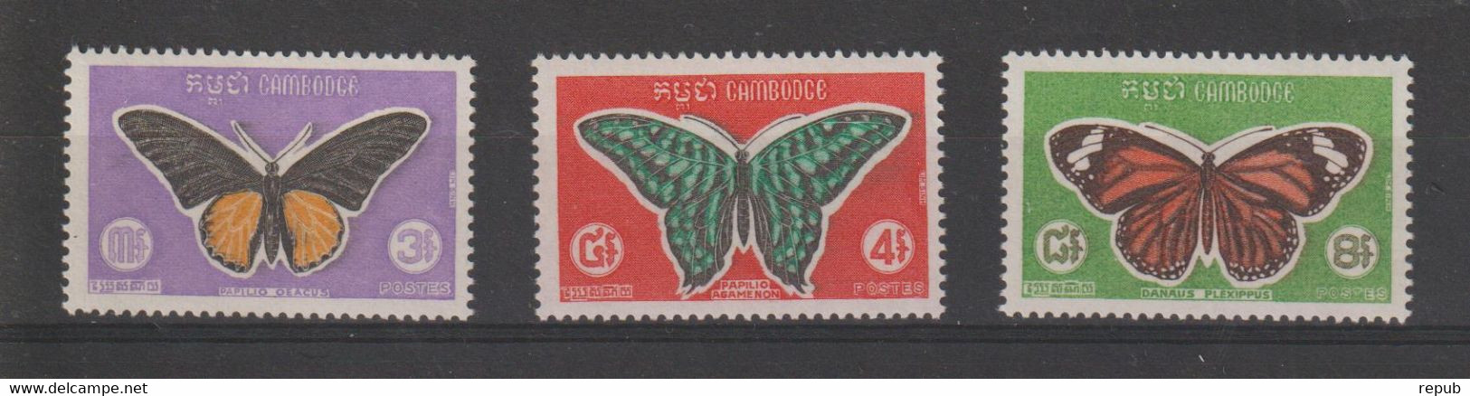 Cambodge 1969 Papillons 225-227, 3 Val ** MNH - Cambodge