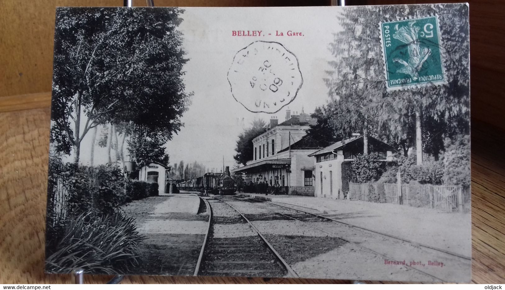 CPA   BELLEY   La Gare   (1909) . Animée ,  Train Entrant....(S21-22) - Belley