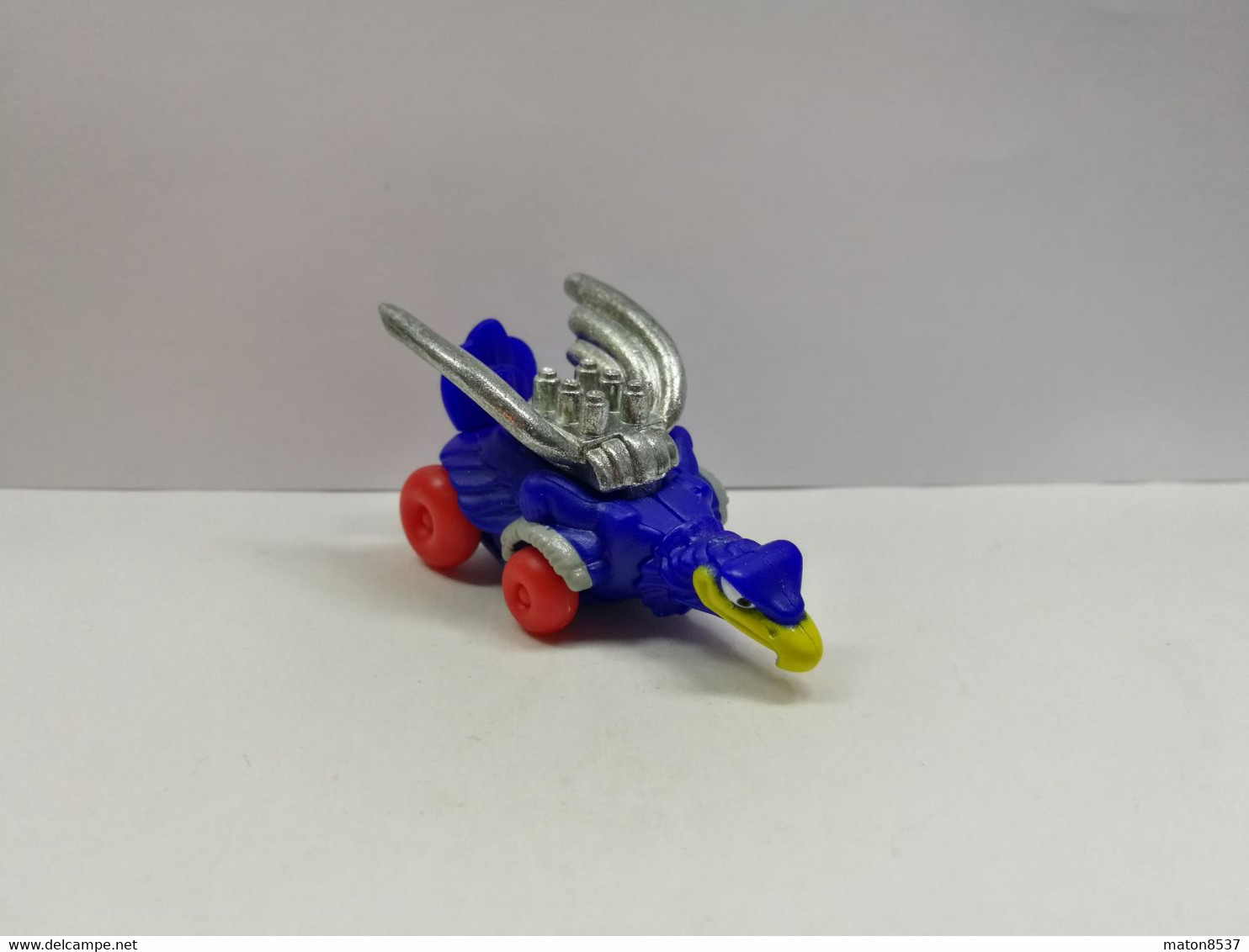 Kinder : 640875 Schräge Vögel Auf Heissen Reifen 2000 - Jaques Le Mans - Metal Figurines