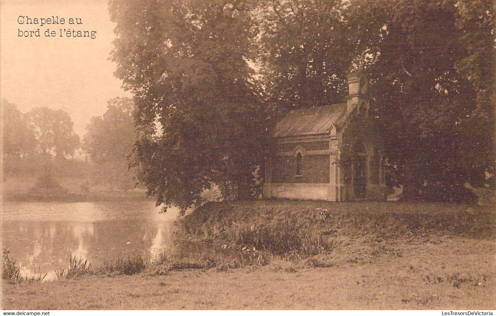 CPA Le Chateau Des Viviers - Le Roeulx - Chapelle Au Bord De L'étang - Le Roeulx