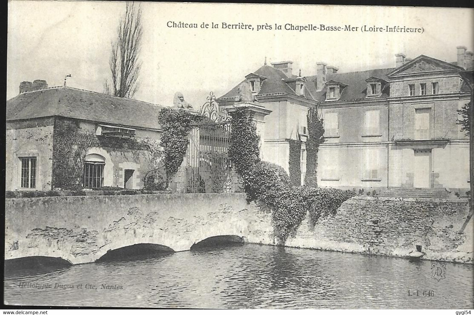 LA CHAPELLE BASSE MER (44)         Château De La Berrière - La Chapelle Basse-Mer