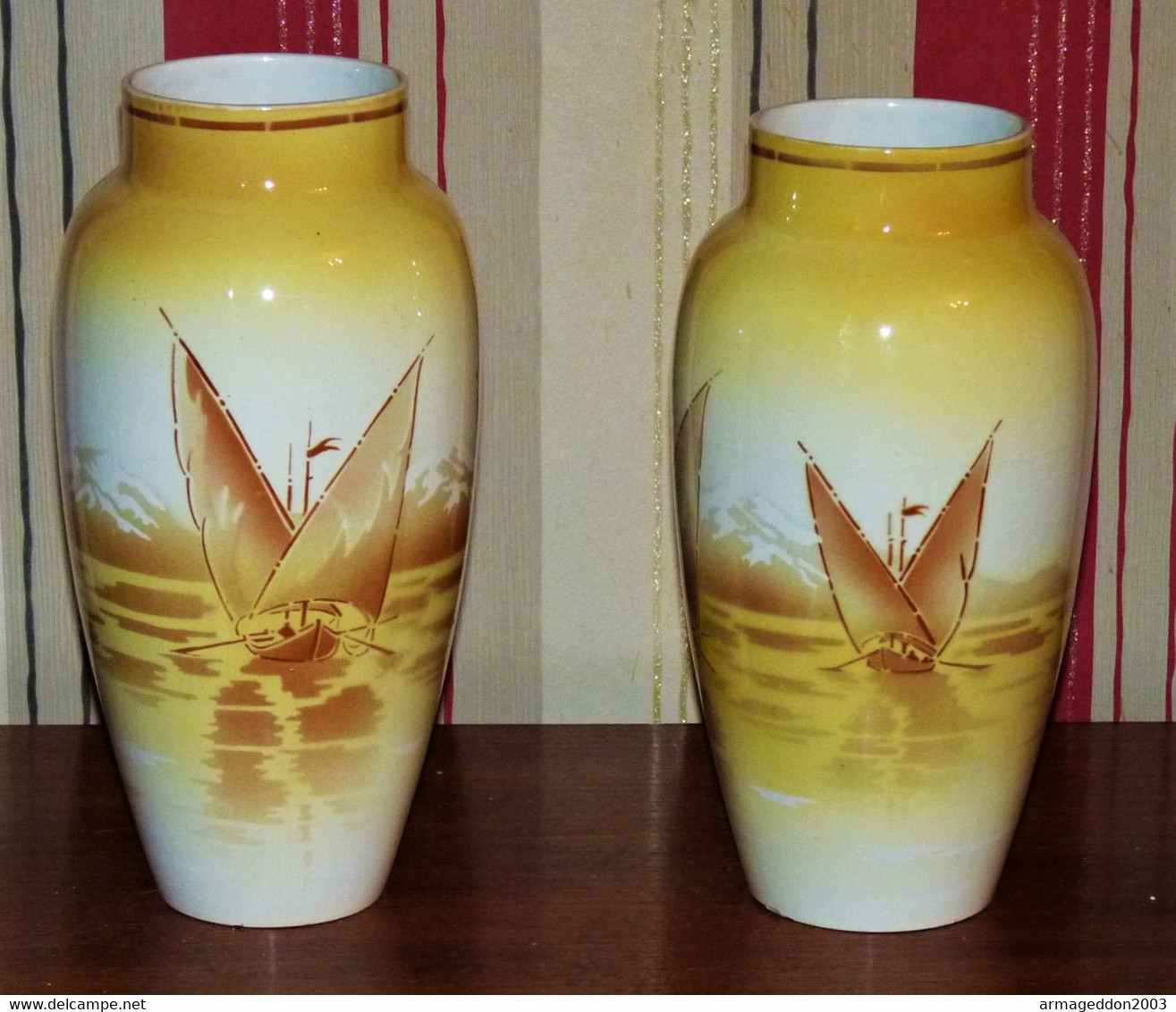 SUPERBE PAIRE LOT DE 2 VASES LUNEVILLE KELLER ET GUERIN K ET G DECOR VOILIERS - Lunéville (FRA)