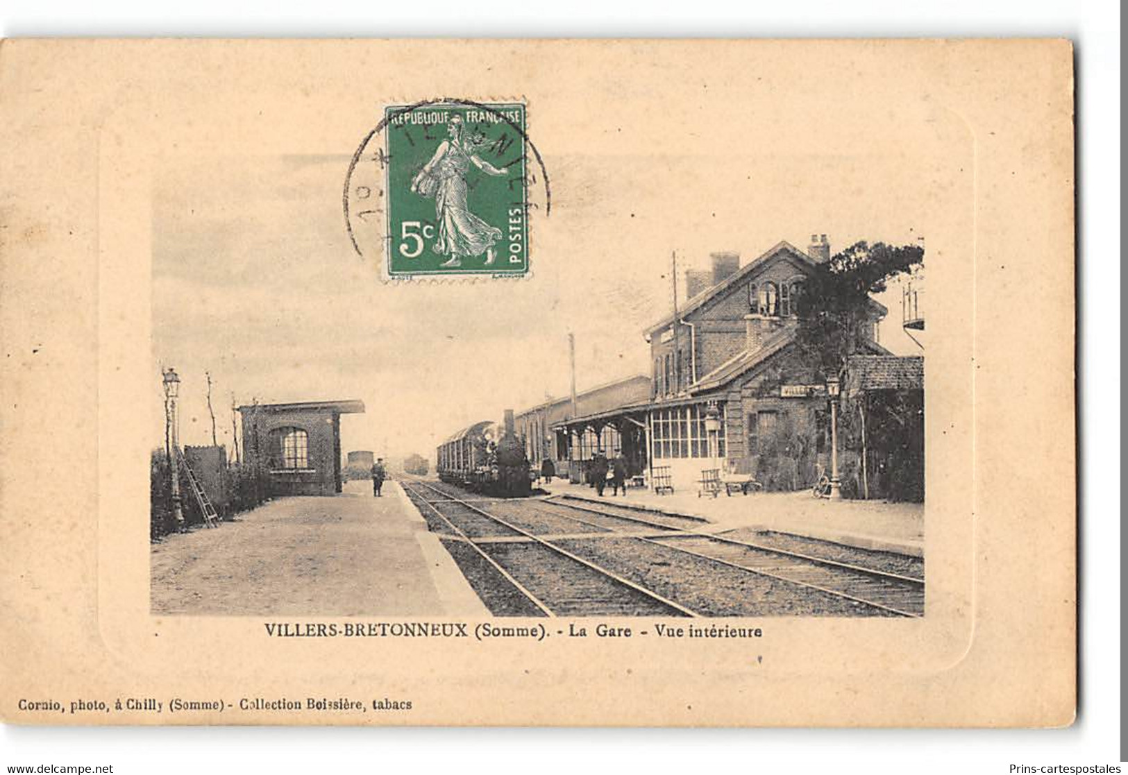 CPA 80 Villers Bretonneux La Gare Et Le Train - Villers Bretonneux