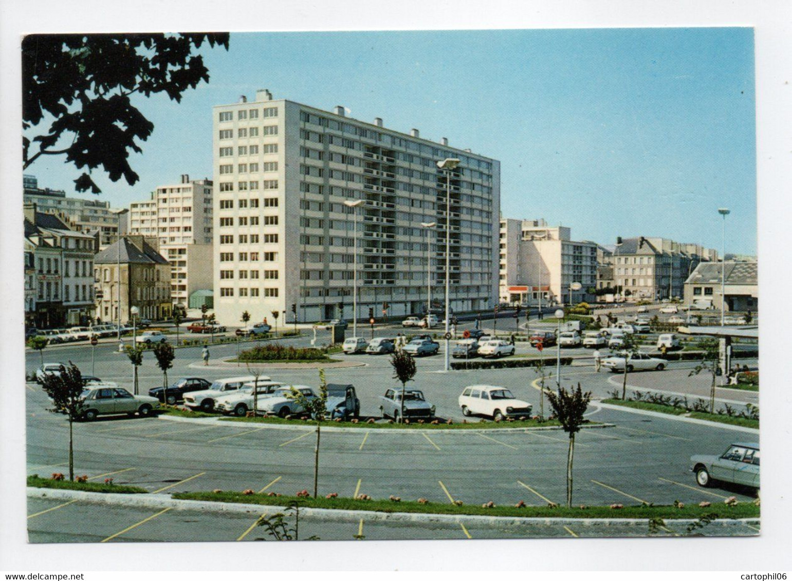 - CPM CHERBOURG (50) - Le Nouveau Quartier De La Gare - Editions LE GOUBEY 501 - - Cherbourg
