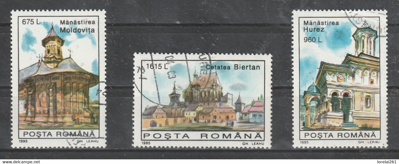 1995 -  Monastères Mi No 5124/5128 - Oblitérés