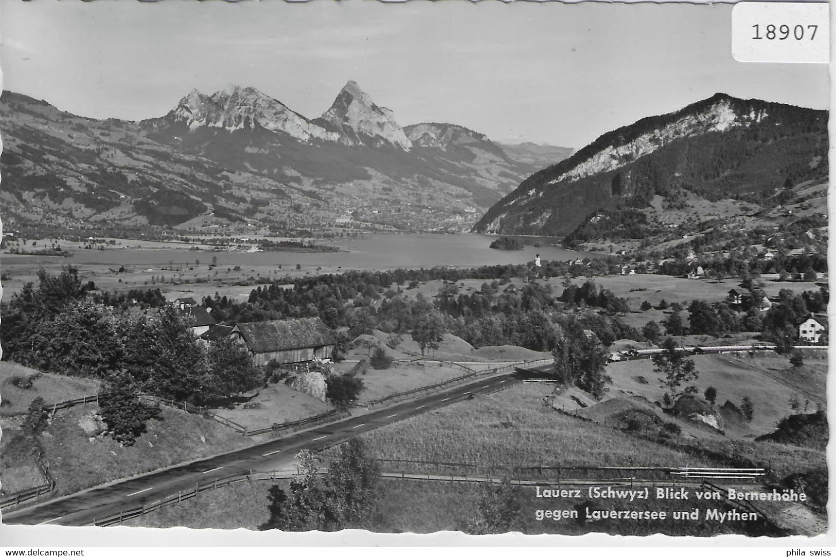 Lauerz - Blick Von Bernerhöhe Gegen Lauerzersee Und Mythen - Lauerz