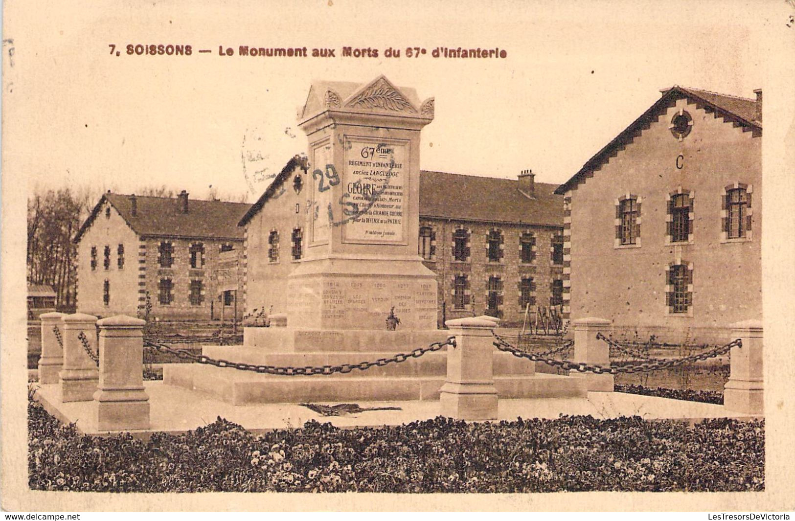 CPA Soissons - Le Monument Aux Morts Du 67e D'infanterie - Soissons