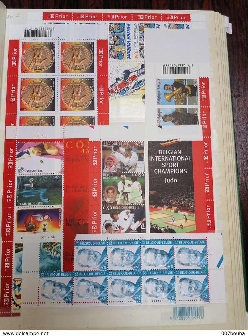 Timbres pour affranchissement ou collection /Feuillets, morceaux de feuilles et vrac / Faciale : + de 700 euro