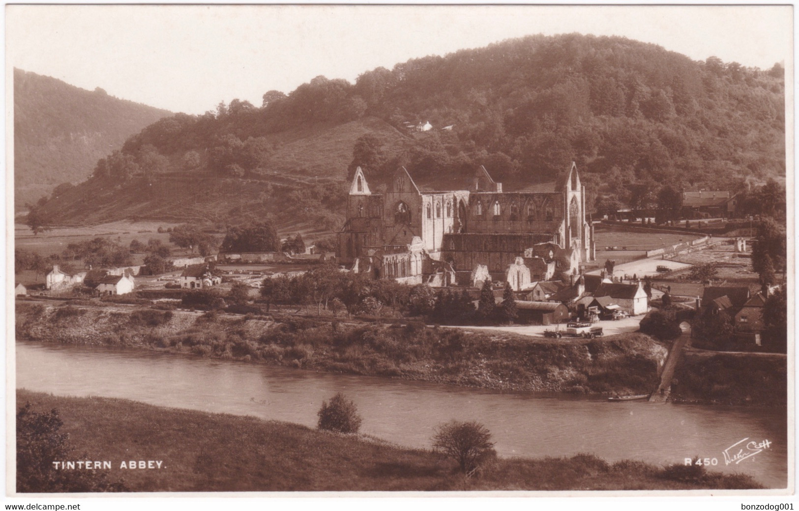 Walter Scott Postcard Tintern Abbey, Monmouthshire, Wales. Real Photo. Unposted - Monmouthshire