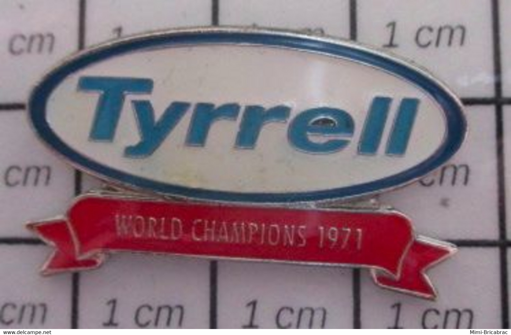 2622 Pin's Pins / Beau Et Rare / THEME : SPORTS / TYRRELL WORLD CHAMPIONS 1971 - Autorennen - F1