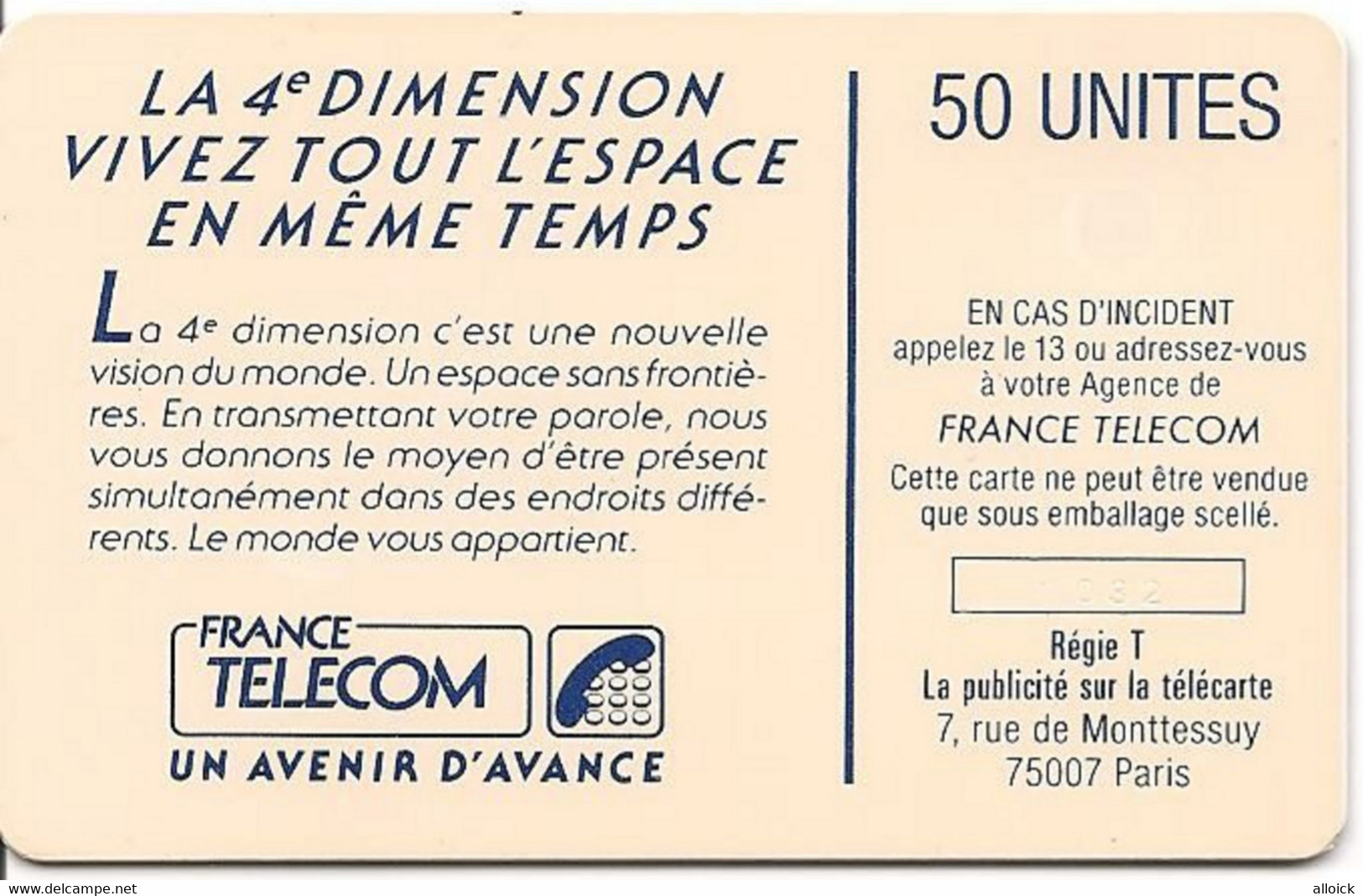 F36-  Utilisée  Luxe   -  LA 4e DIMENSION  FEMMES  -     Voir Annonce Et Scans  !!! - 1988