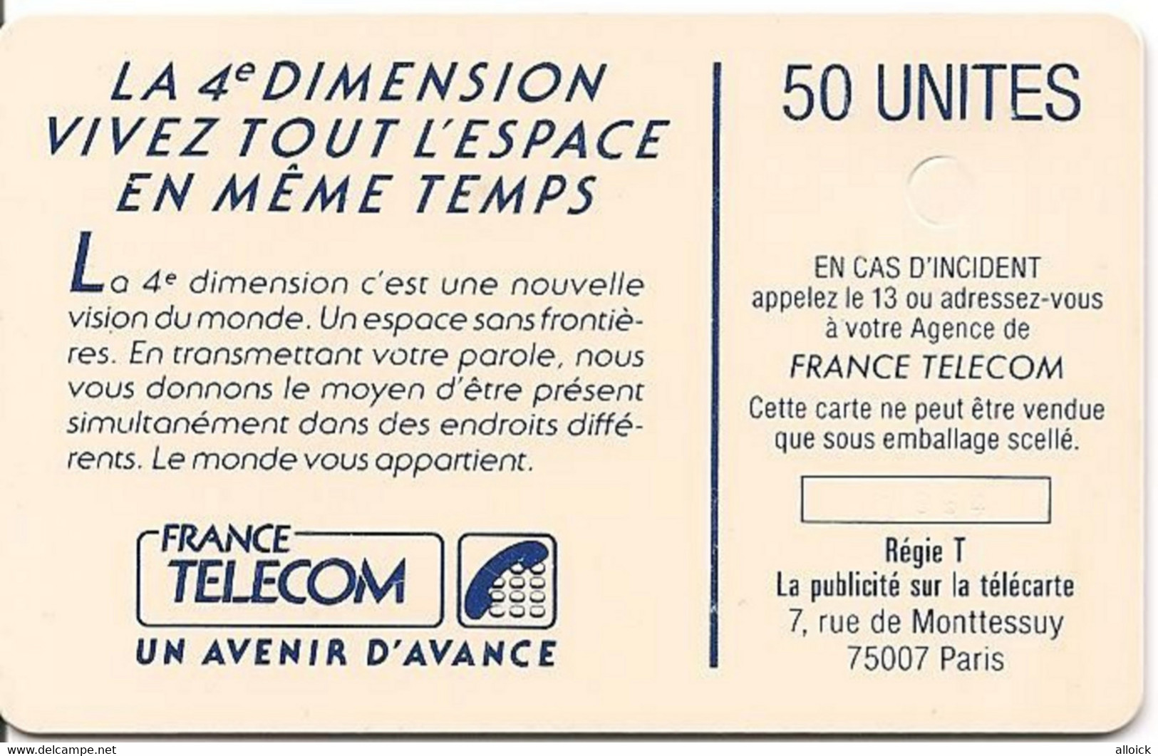 F38-  Utilisée   Luxe/TTB   -  LA 4e DIMENSION  HOMMES  -     Voir Annonce Et Scans  !!! - 1988
