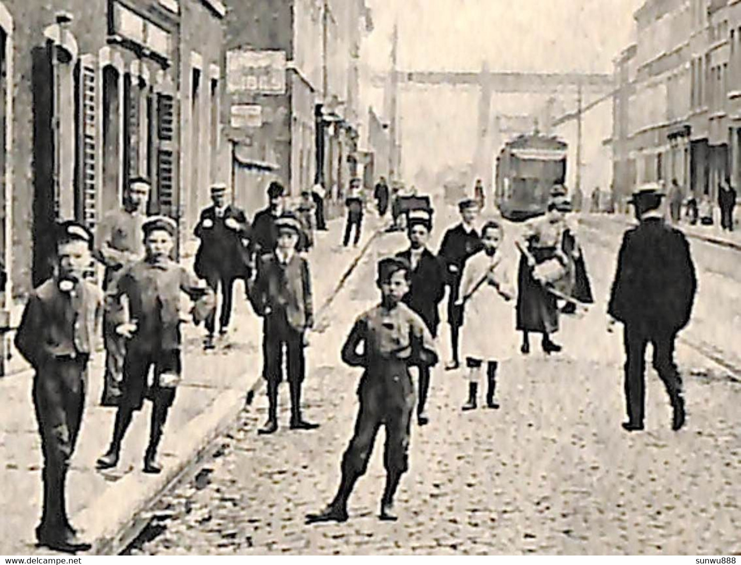 Tilleur - Rue De Liège (animée Arrivée Du Tram 1911 Voir ZOOM Edit. Gérard) - Saint-Nicolas
