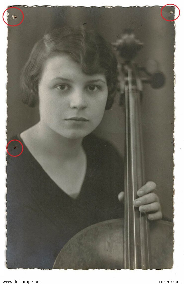 Oude Foto Old Photo Ancienne Studio Cabinet Portrait Girl Fille Musicienne Cello Musique Music Instrument - Personas Anónimos