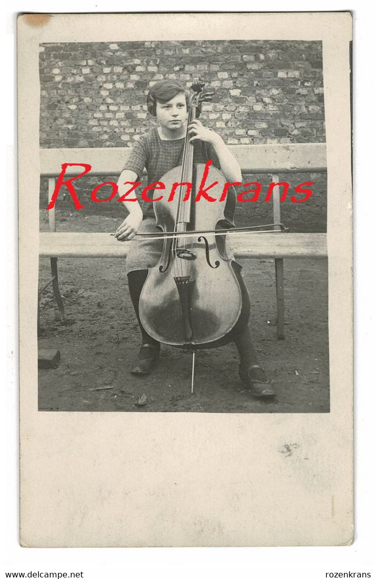 Oude Foto Old Photo Ancienne Studio Cabinet Portrait Girl Fille Musicienne Cello Violoncelle Musique Music Instrument - Personas Anónimos