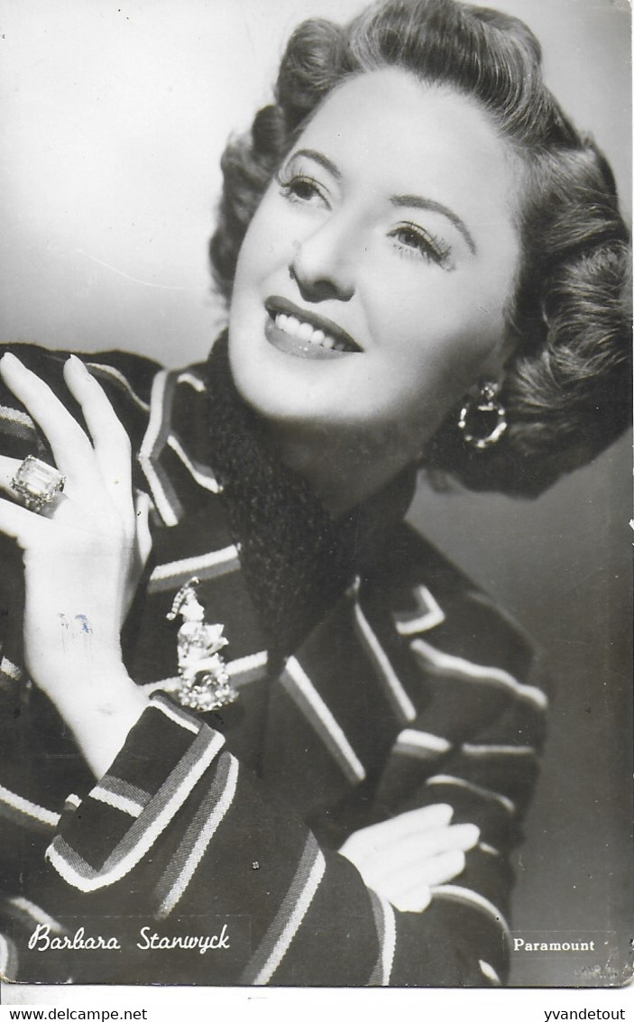 Cinéma. Photo Vintage De Barbara Stanwyck. Paramount - Other & Unclassified