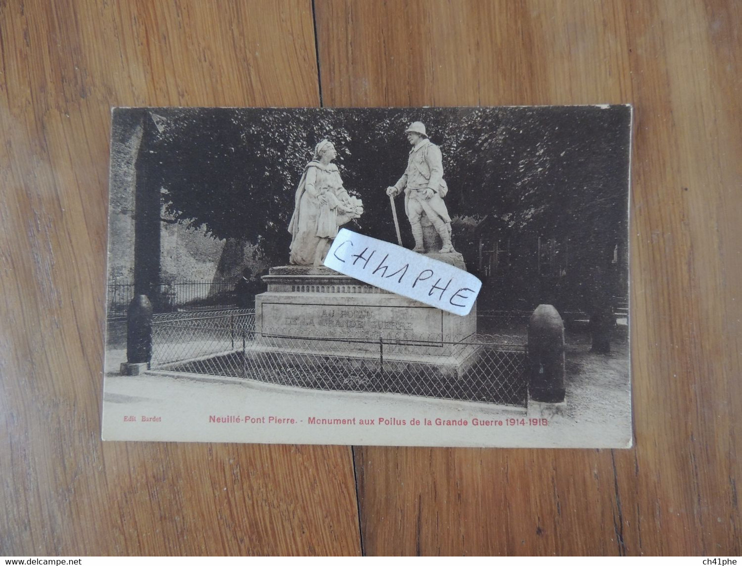 NEUILLE PONT PIERRE - MONUMENT AUX POILUS DE LA GRANDE GUERRE 1914 1918 - MONUMENT AUX MORTS - Neuillé-Pont-Pierre