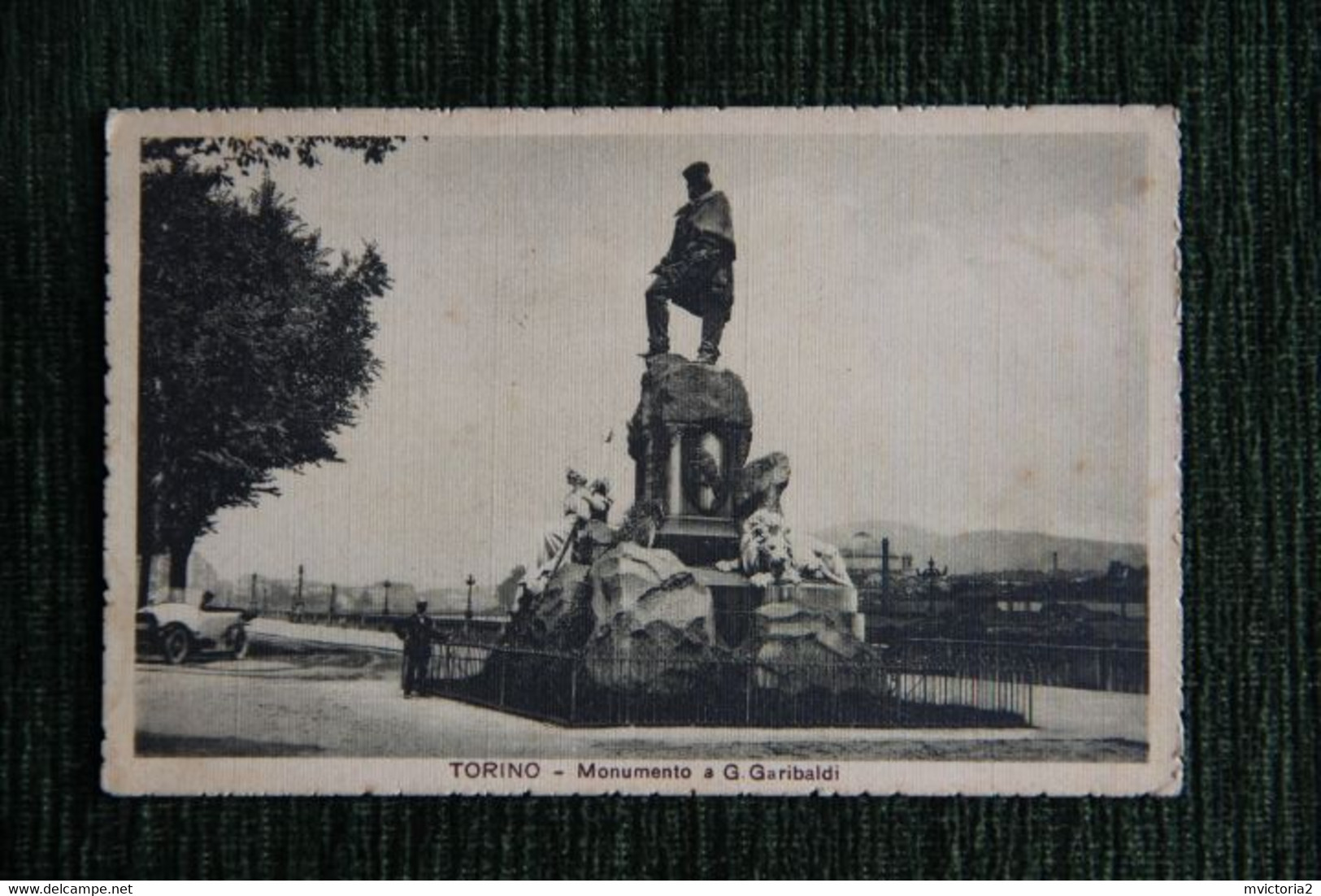 TORINO - Monumento A GARIBALDI - Parques & Jardines