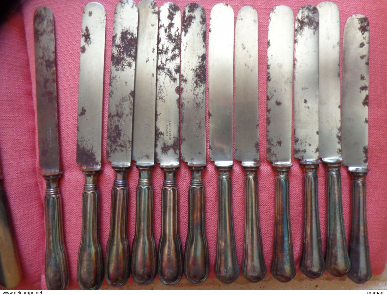 Lot De Couteaux Anciens Christophe Et Autre - Knives