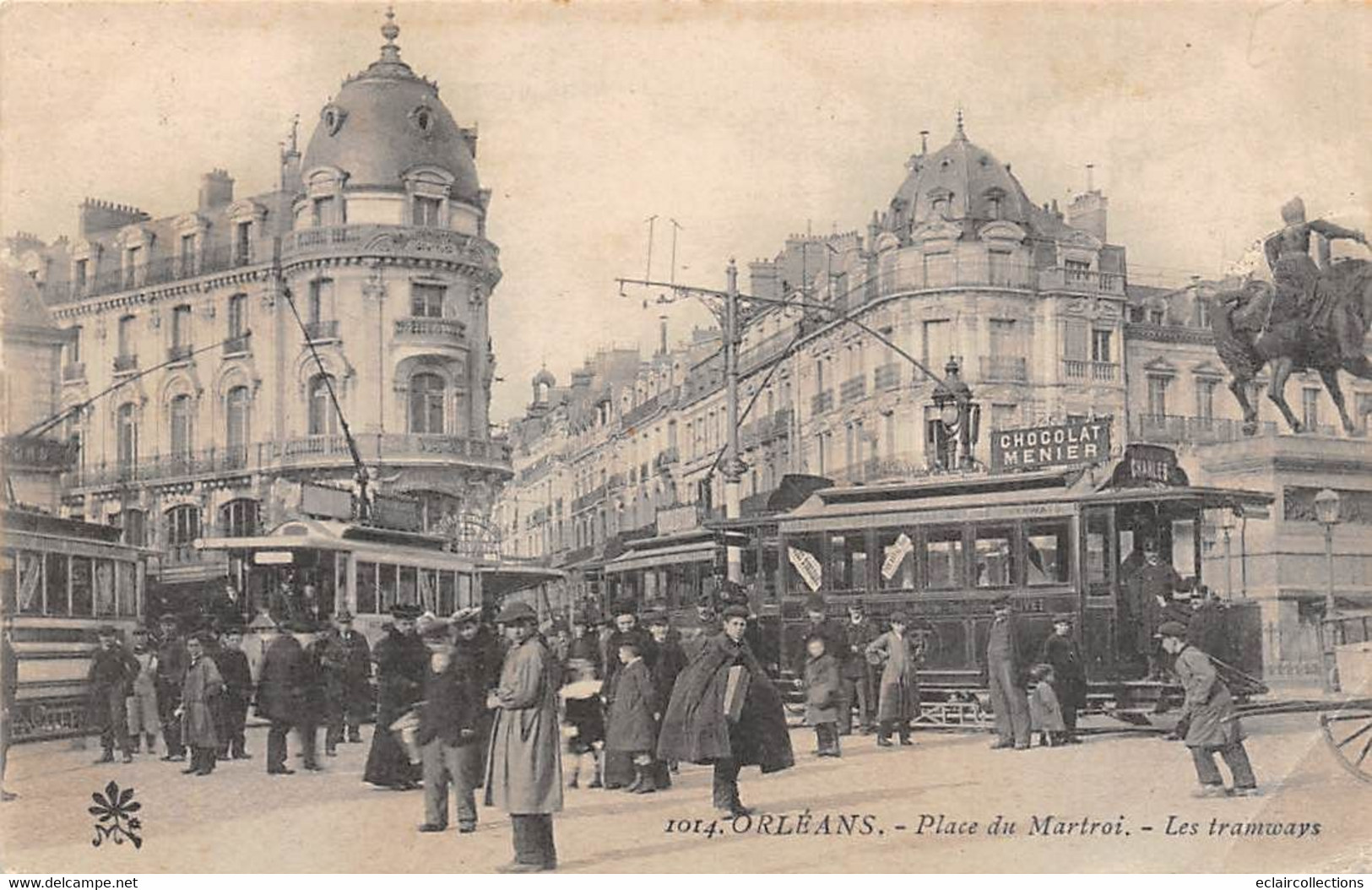 Orléans      45             Place Du Martroi.  Les Tramways   N° 1014    (voir Scan) - Orleans